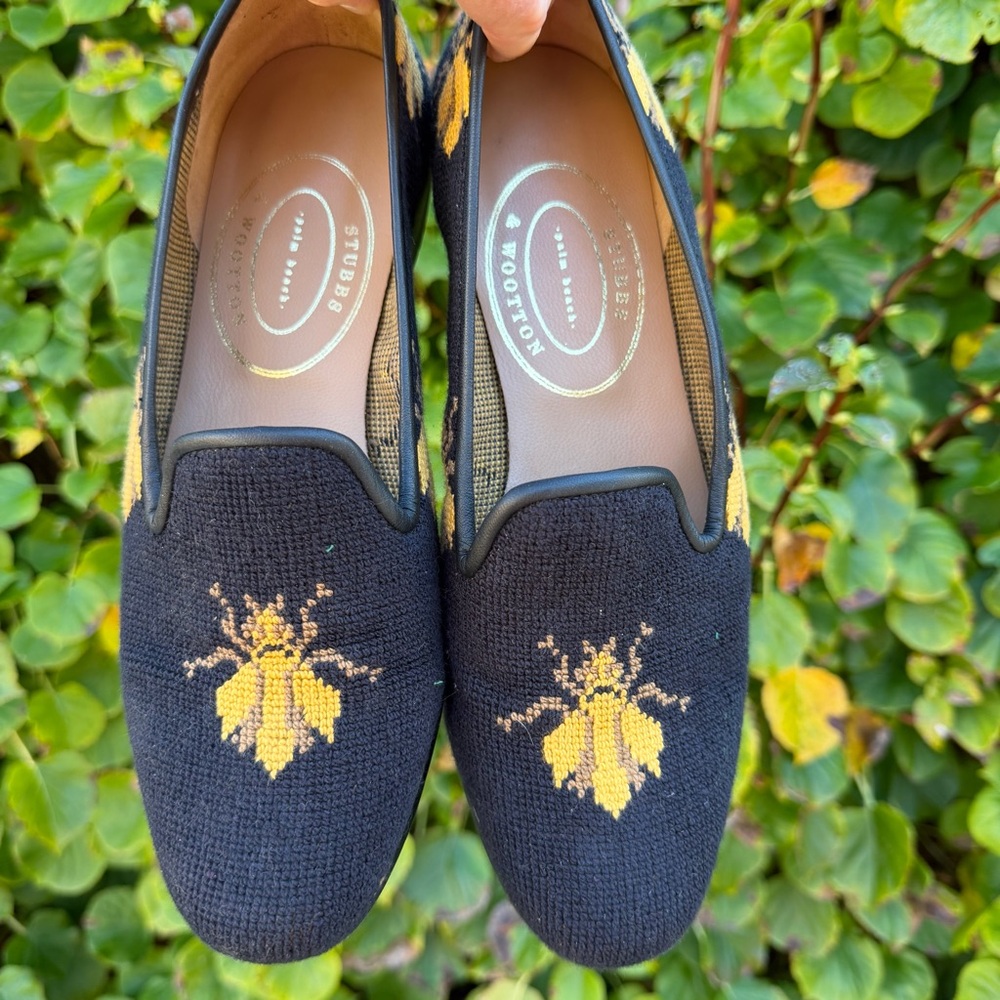 Stubbs & Wootton Bee Needlepoint Slippers Black Gold Size 9